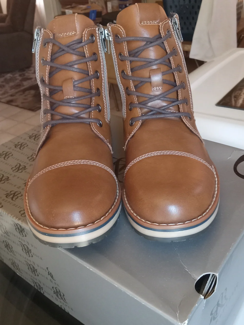 Rock & Republic Men's Tan Lace-Up Boots with Side Zipper